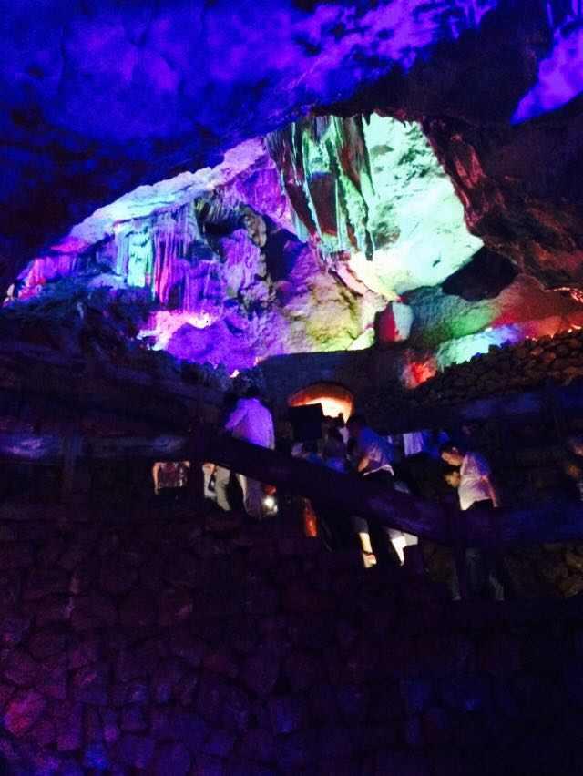 枪弹地牢
